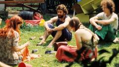1976 Sıcak Dalgası: BBC Arşivi İnsanların Nasıl Baş Ettiğini Gösteriyor