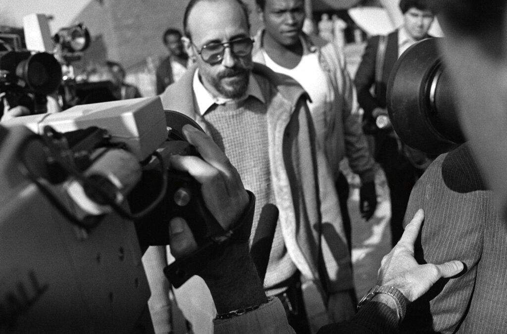 1982'de Kilise Sırası Altında Ölü Bulunan Adam Tylenol Cinayetleriyle İlişkilendirildi