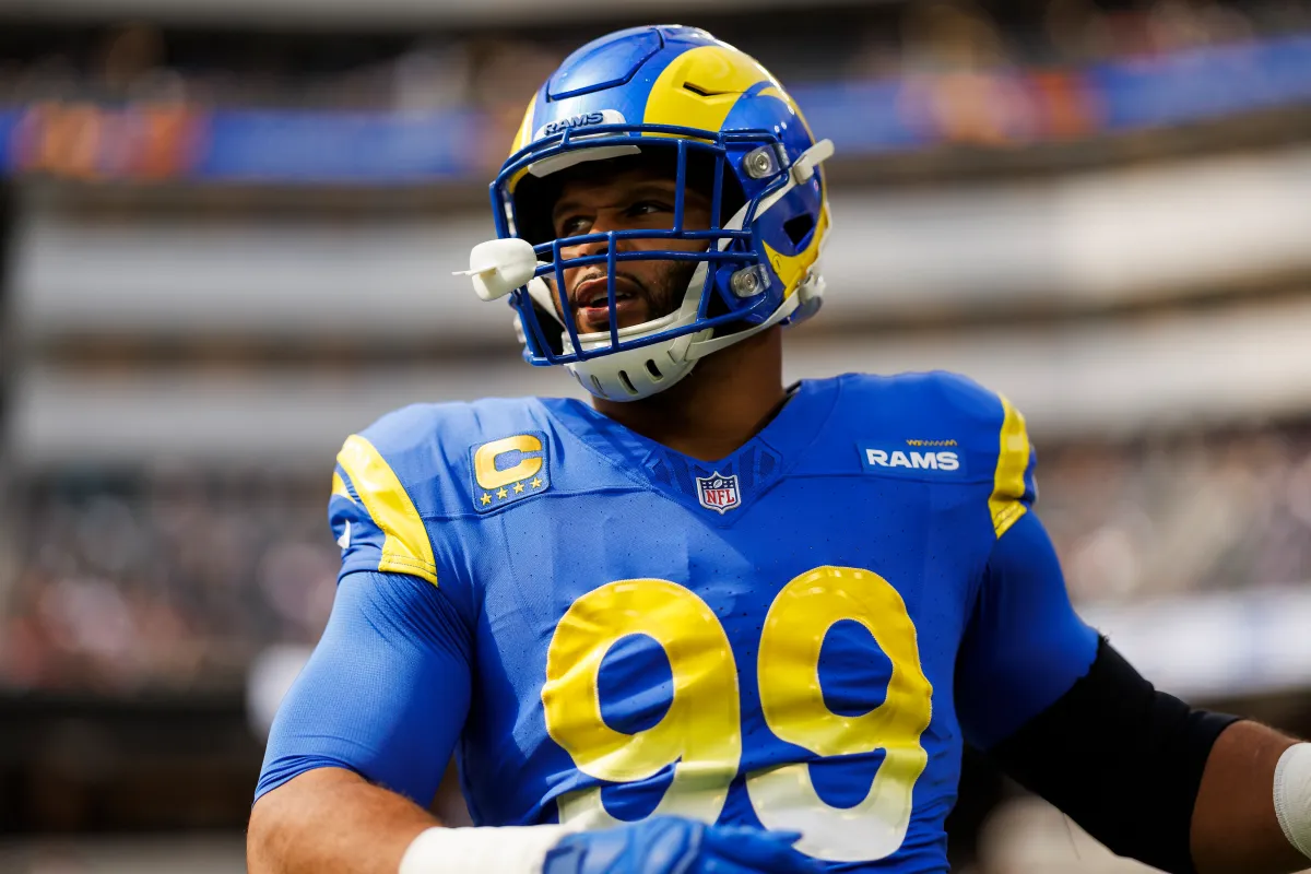Aaron Donald, Rams Tesisinde Görüldü: NFL Dönüşü mü Geliyor