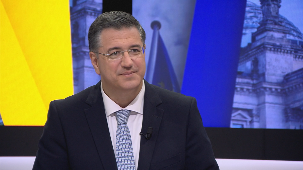 AB Komiseri Tzitzikostas: Sürdürülebilir Ulaşım Stratejik Bağımsızlık Meselesi