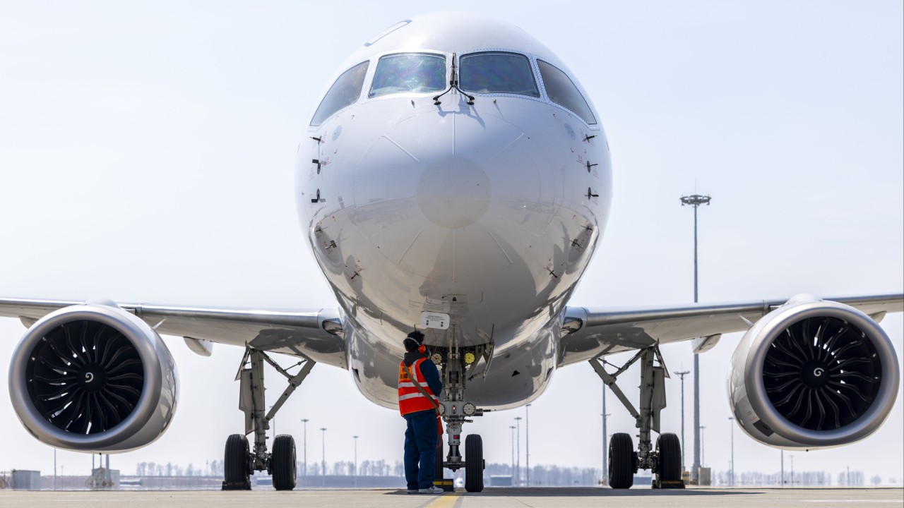 AB test pilotları Çin'in C919 uçağında 'büyük donanım riski' bulamadı
