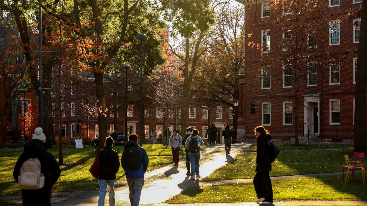 ABD Adalet Bakanlığı'ndan Harvard'a burs ayrımcılığı soruşturması
