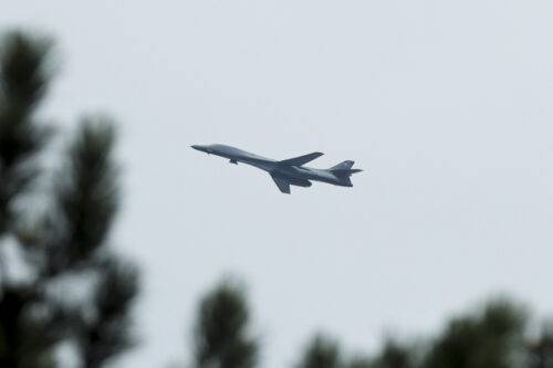 ABD'nin B-1 bombardıman uçakları Avrupa'dan ayrıldı: Tehdit algısı mı, stratejik kayma mı