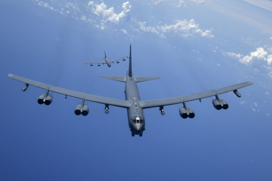 ABD'nin B-52'lerine Uzun Menzilli Gemisavar Füzesi Entegre Ediliyor