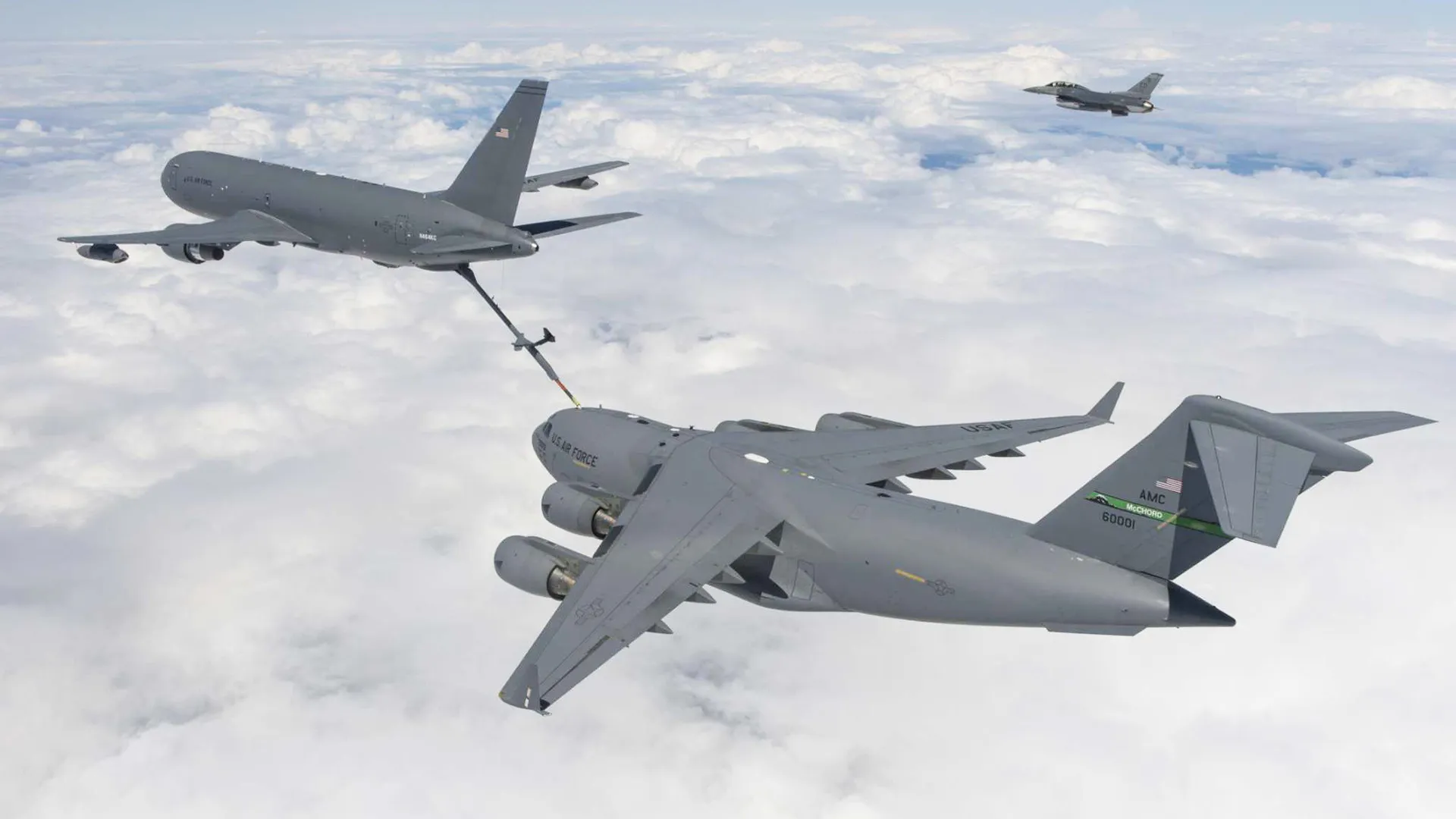 ABD Hava Kuvvetleri C-17 Üretimini Yeniden Başlatmayı Değerlendiriyor