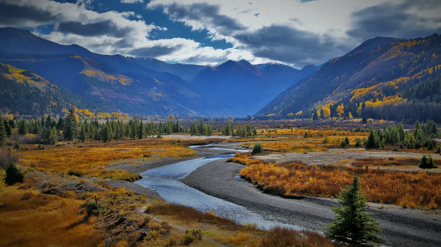 ABD İçişleri Bakanlığı Colorado Nehri Su Kesintileri Planını Açıkladı