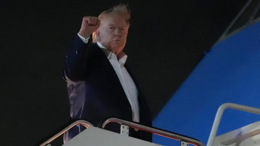 ABD-İran anlaşması mercek altında: Trump G7 için Fransa'da