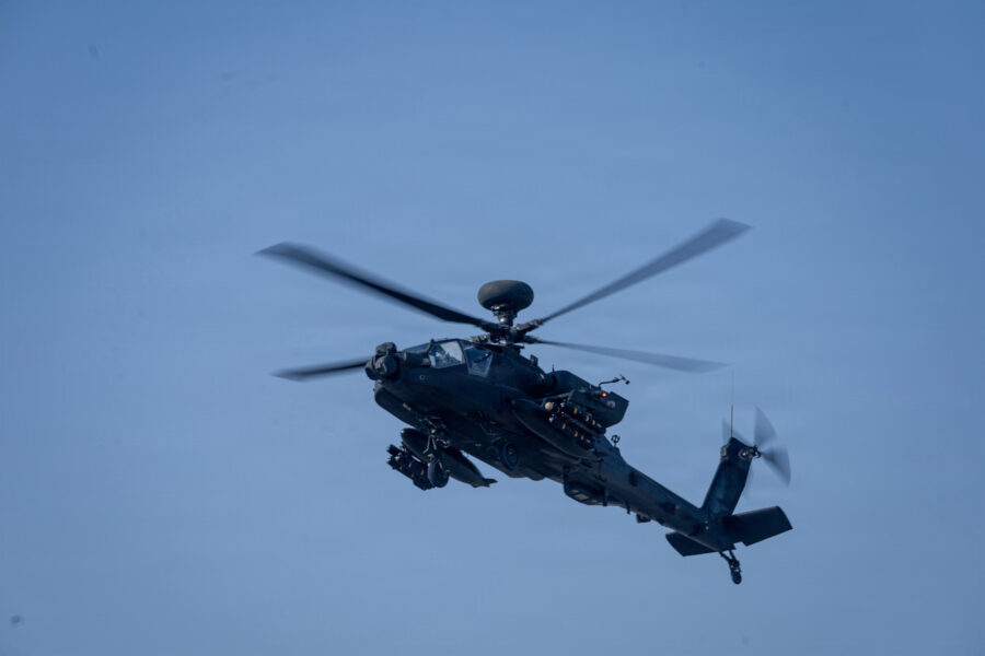ABD, Düşürülen Apache Helikopterine Misilleme Olarak İran'a Saldırı Başlattı