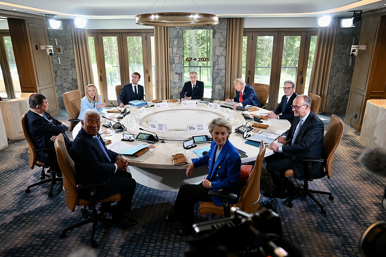 ABD ve İran G7 Zirvesi Öncesinde Ateşkes Anlaşmasına Vardı