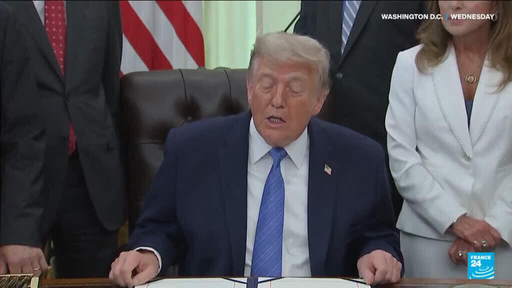 ABD-İran çatışması ikinci günde: Trump'dan şartlı tehdit