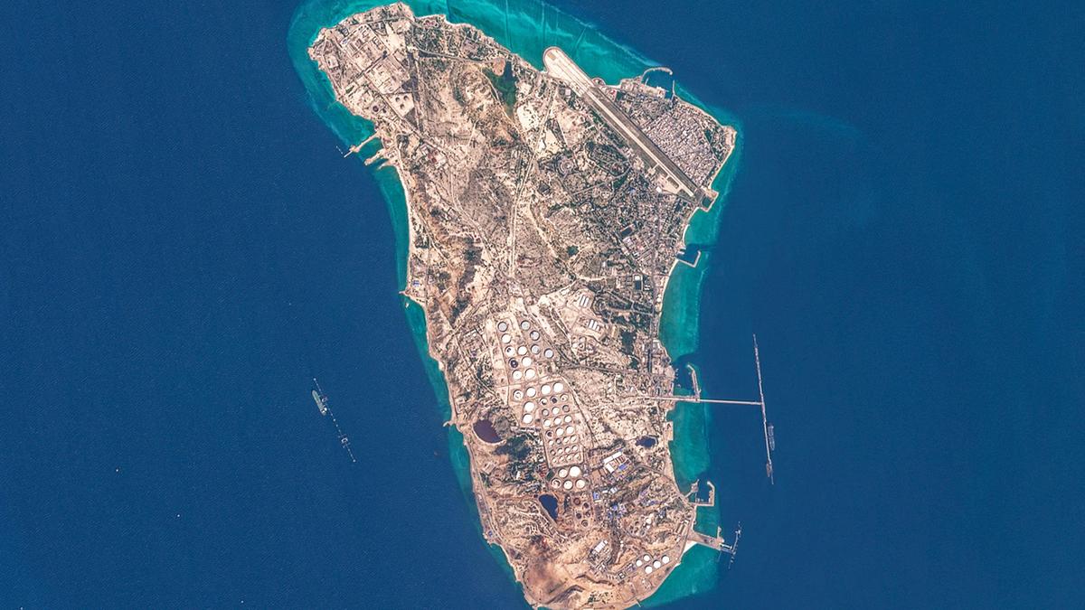 ABD, İran petrol tankerlerini vurdu: CENTCOM açıklaması