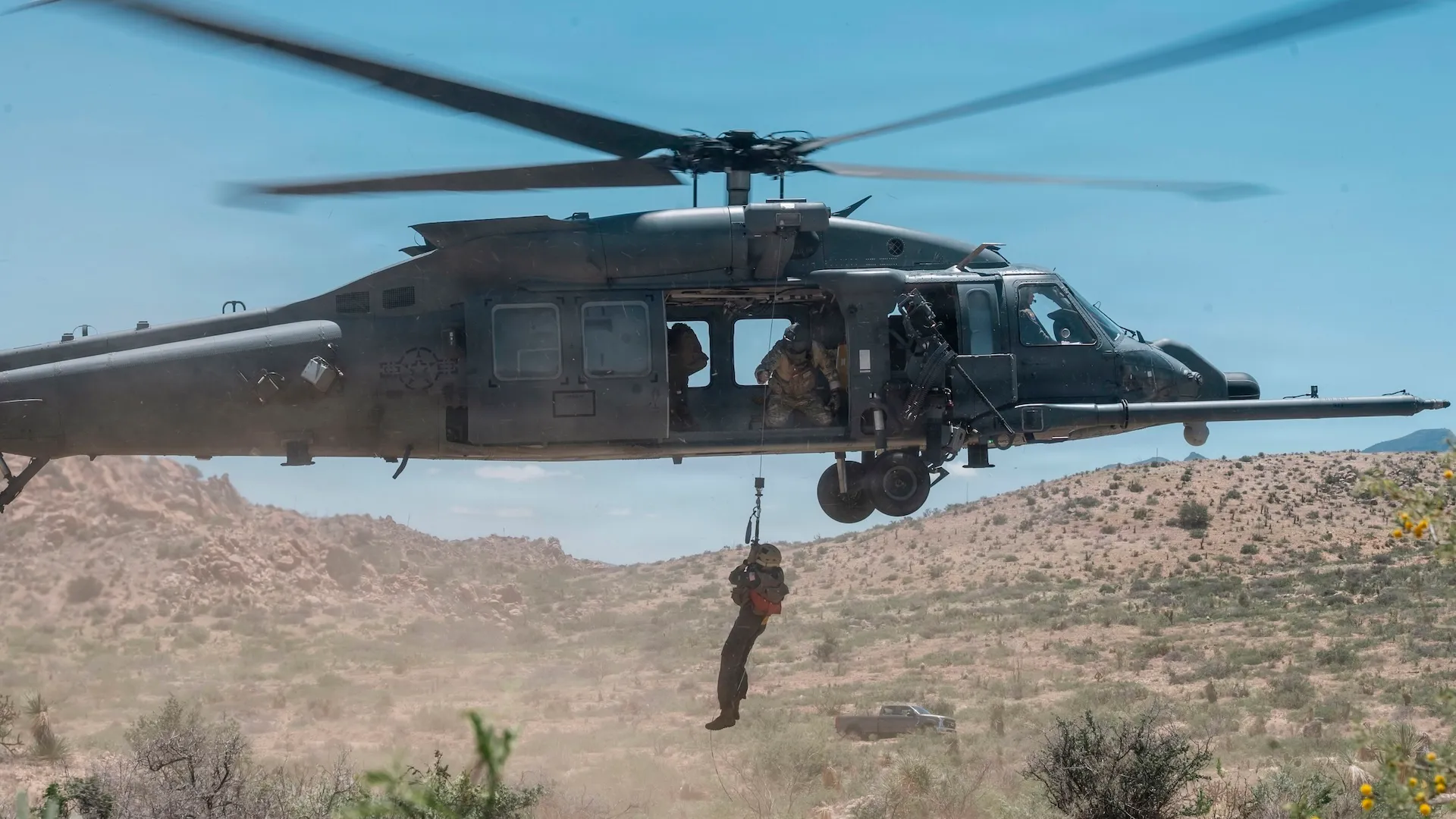 ABD Kongresi'nden Hava Kuvvetleri'ne çatışma kurtarma soruşturması: HH-60W helikopterleri VIP taşımacılığına dönüştürülüyor