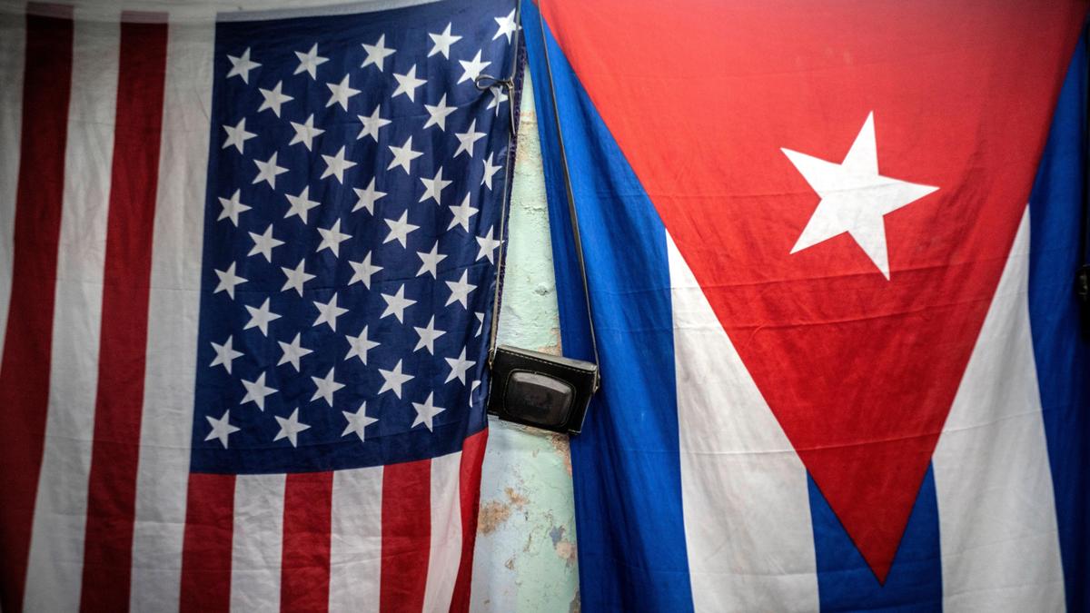 ABD, Küba'yı geniş çaplı casusluk kampanyası ve Amerikan soluna yardımla suçladı