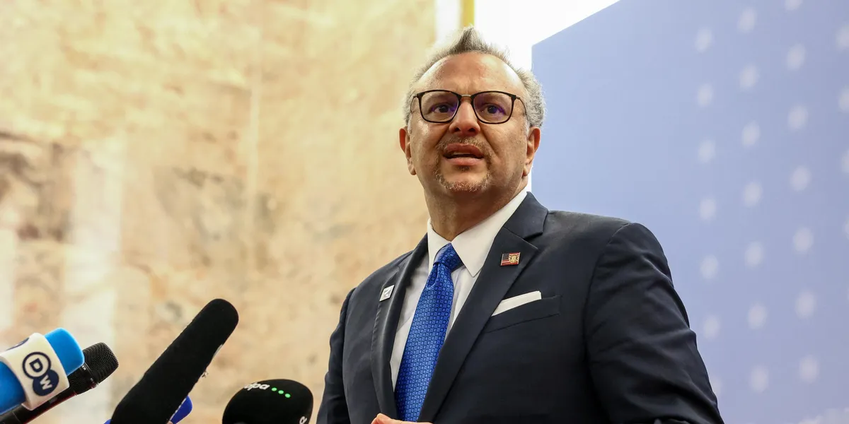 ABD'nin Libya Barış Planı: Petrol Mücadelesi