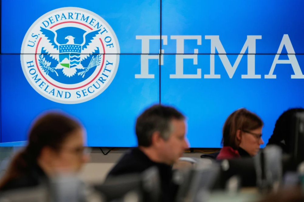ABD'de mahkeme FEMA personel kesintisini durdurdu