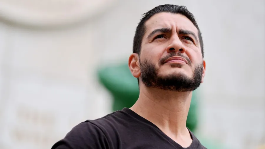ABD Michigan'da Kritik Senato Adaylığını El-Sayed Kazandı