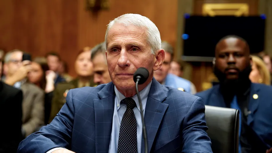 ABD Senatosu Fauci'yi küçümseme cezası için oylayacak