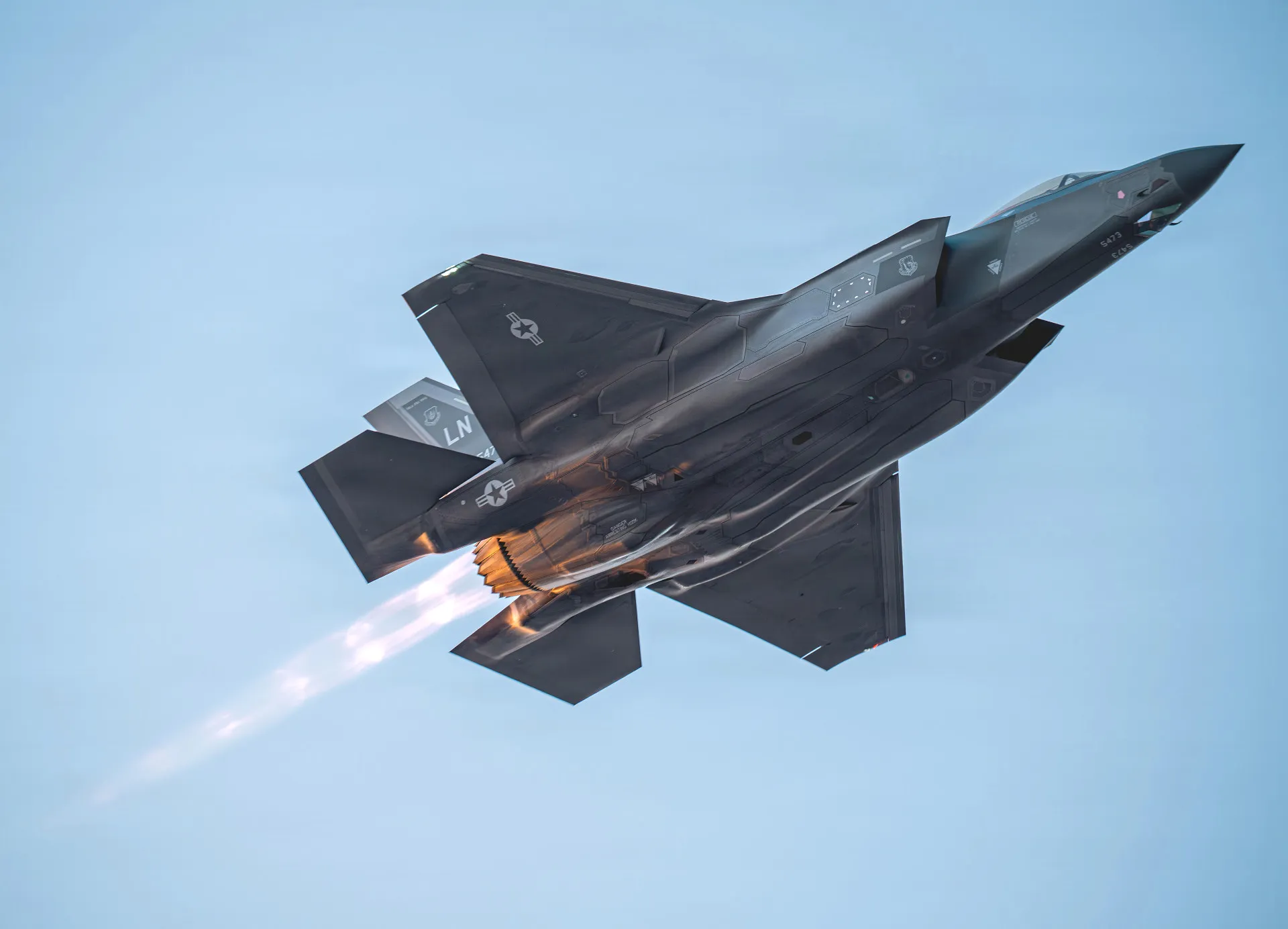 ABD'den Suudi Arabistan'a F-35 Onayı: 24 Milyar Dolarlık Anlaşma
