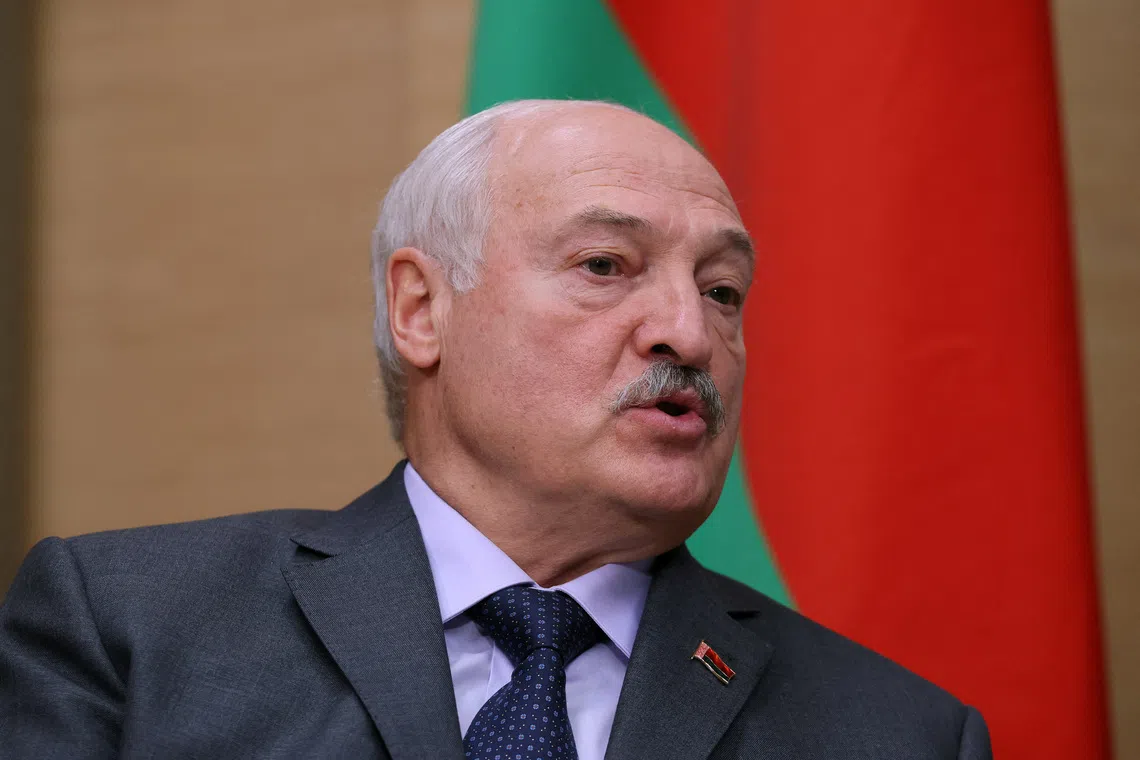 ABD Temsilcisi Coale, Minsk'te Lukashenko ile Görüştü