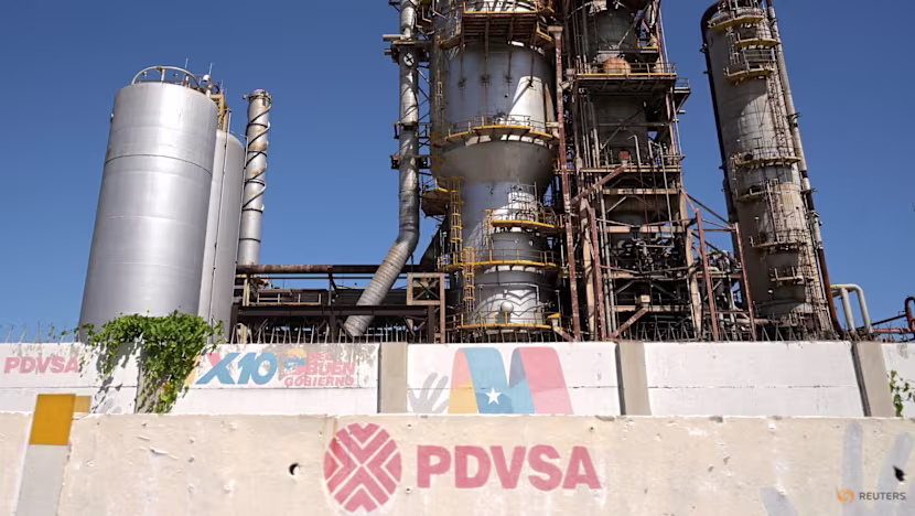 ABD, Trump'ın Venezuela Petrol Anlaşmasını Savundu