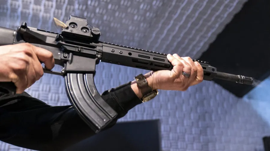 ABD Yüksek Mahkemesi, AR-15 yasaklarının anayasaya uygunluğunu değerlendirecek