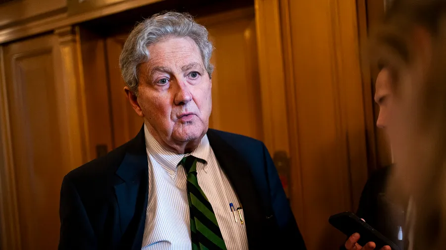 ABD'li Senatör Kennedy: Demokrat Sosyalistler Kasım'da Partilerini Hezimete Uğratacak
