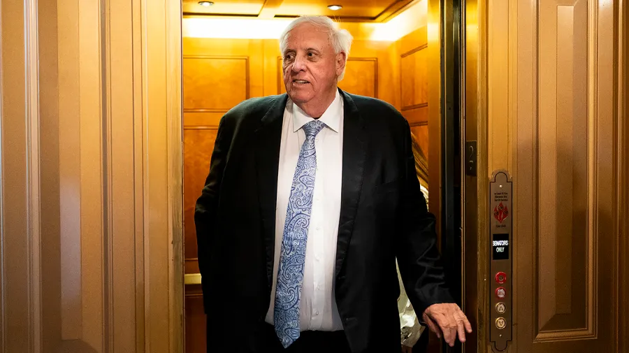 ABD'li Senatör Justice ICE sözlerini düzeltti: Trump'ı destekliyorum