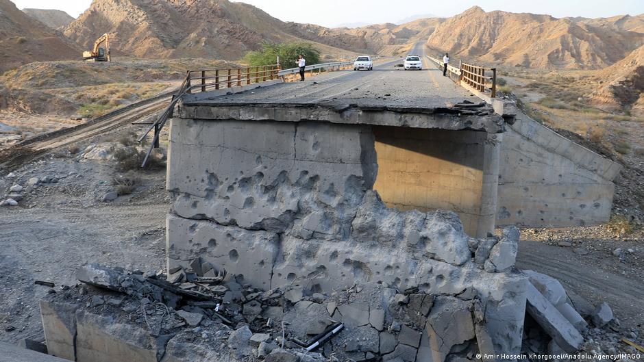 ABD'nin İran'a füze saldırıları savaşı tırmandırıyor