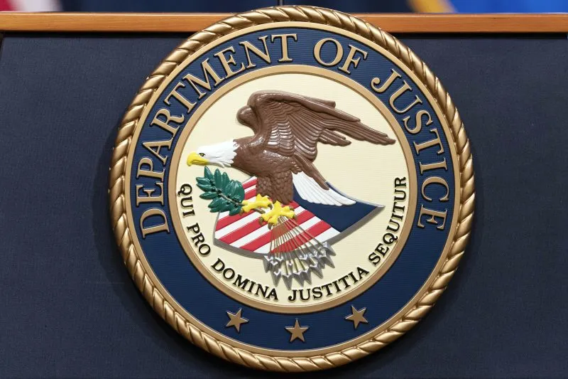 Adalet Bakanlığı, Minnesota'da NYT'ye konuşan federal yargıçları kınama girişimi başlattı