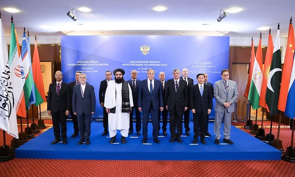Afganistan'ın Komşuları Pakistan'ın Taliban Saldırılarına Neden Destek Vermiyor