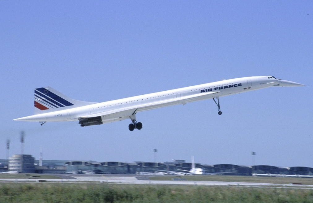 Air France Beyrut Uçuşlarını Durdurdu, Riyad ve Dubai Seferlerini de Askıya Aldı