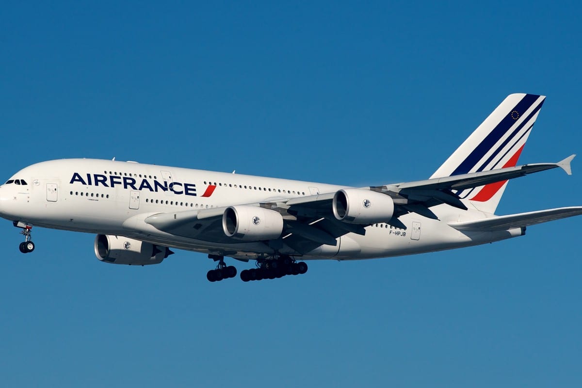 Air France Riyad ve Tel Aviv Uçuşlarına Devam Ediyor, Beyrut Yasağı Uzatıldı