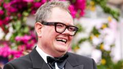Alan Carr'ın şatosundaki eşyalar satılıyor