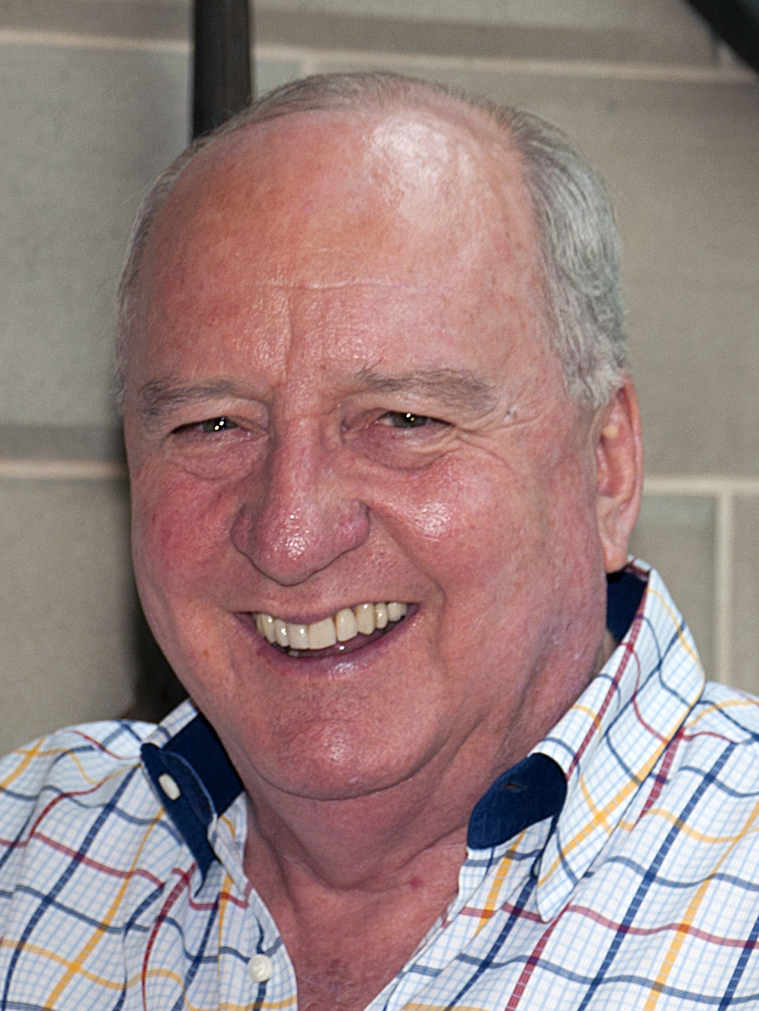 Alan Jones'un cinsel saldırı davası Sidney'de başladı