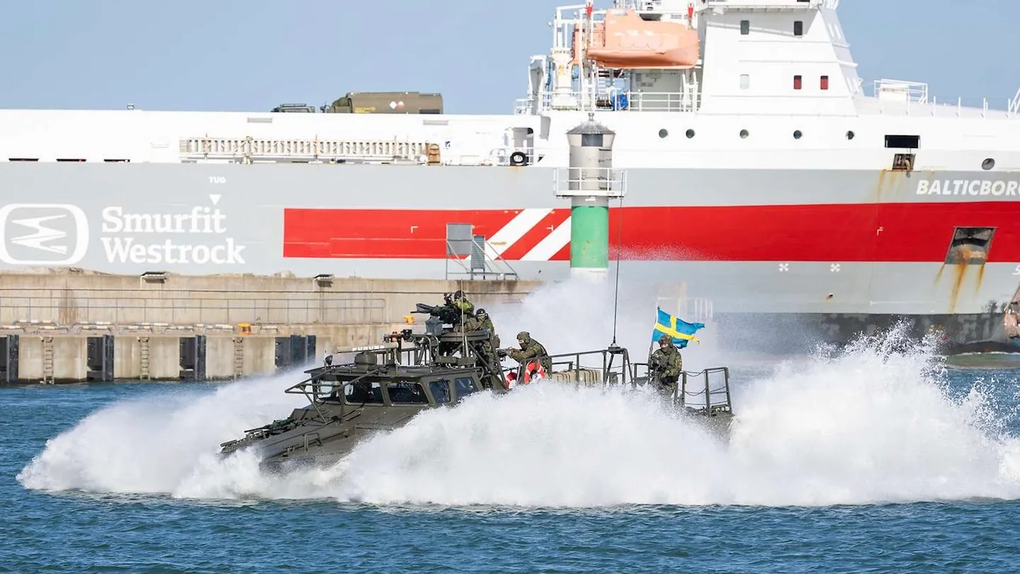 Alman Güçleri Baltık Adası Gotland'da NATO Tatbikatında