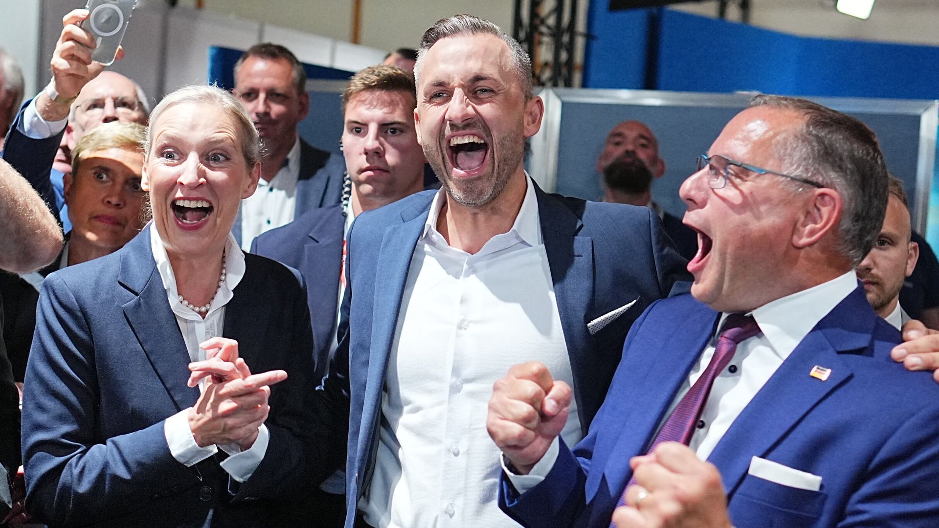 Almanya'da aşırı sağ AfD Saksonya-Anhalt'ta zafer kazandı