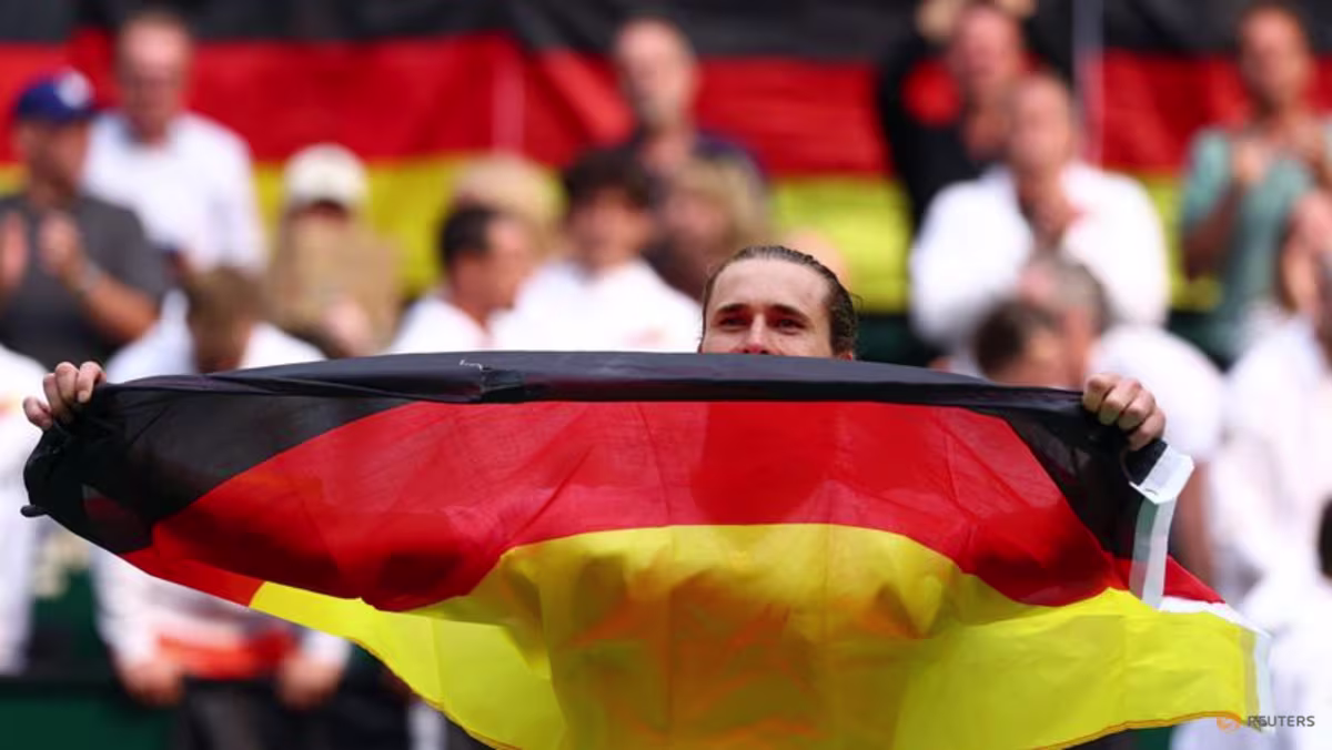 Almanya Davis Cup Final 8'e Yükseldi, İspanya Da Tur Atladı
