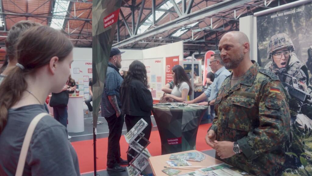 Almanya'da Z Kuşağı Bundeswehr'e Yöneliyor: Ordu Plan B Oldu