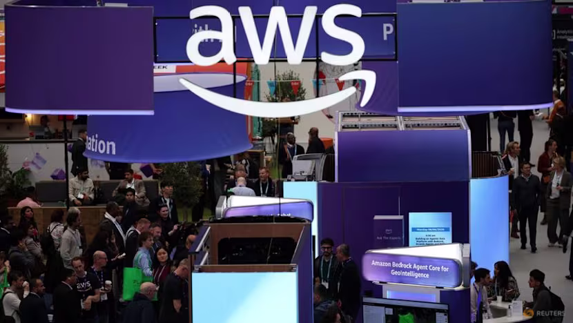 Amazon yapay zeka harcamalarına rağmen AWS büyümesiyle yükseldi