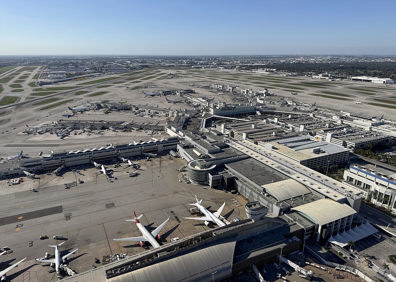 Amazon, Miami kargo uçağı kazası sonrası 21 Air ile operasyonlarını durdurdu