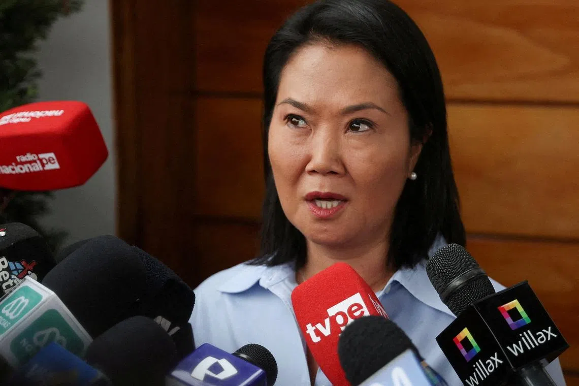 And Dağları'ndaki küçük bir bölge Peru'nun derin siyasi bölünmüşlüğünü gözler önüne serdi