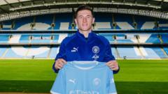 Anderson: İngiltere'nin Yıldızı ve Manchester City'nin Rekor Transferi