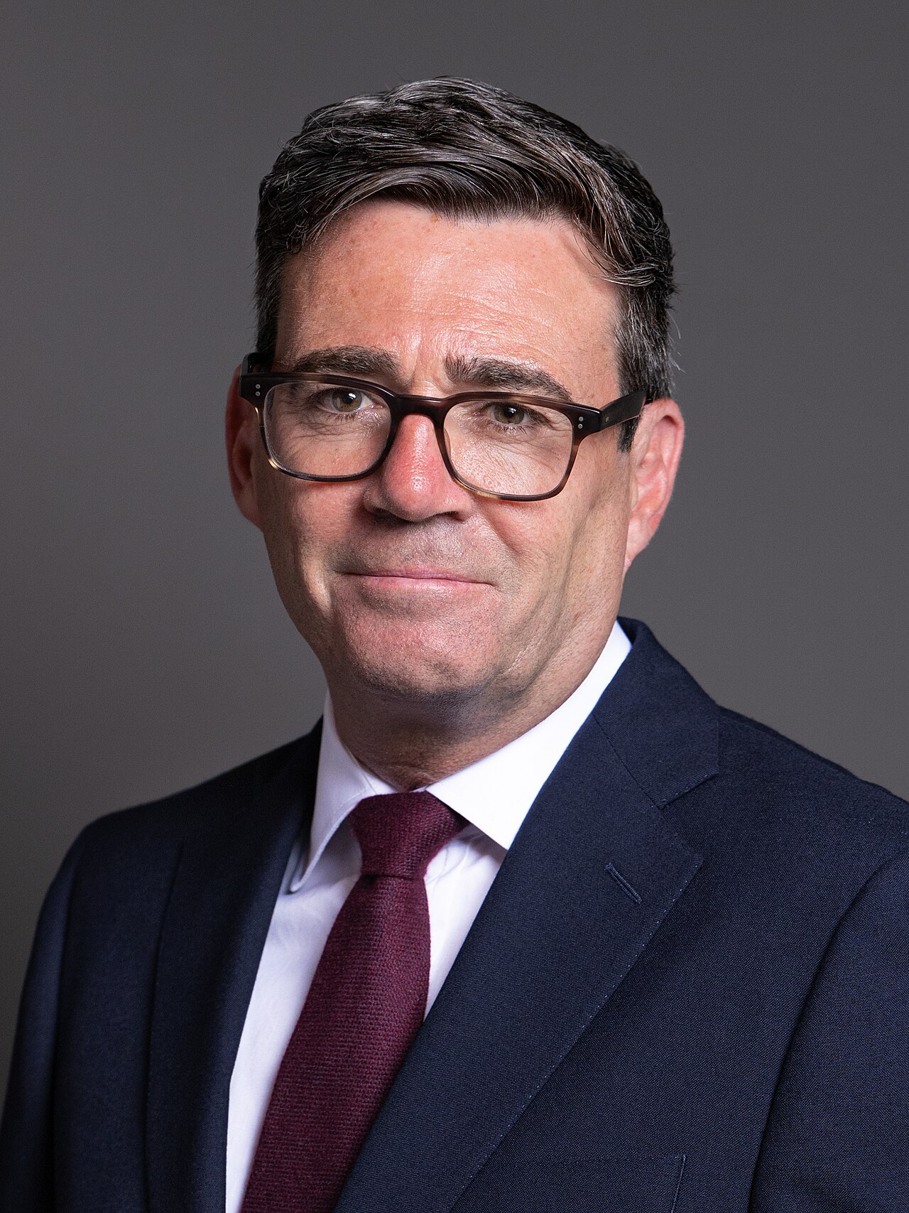 Andy Burnham, İşçi Partisi'ndeki Kazanan Olarak PM Olmadan Önce Parlamento Disiplinini Sağlayabilecek mi