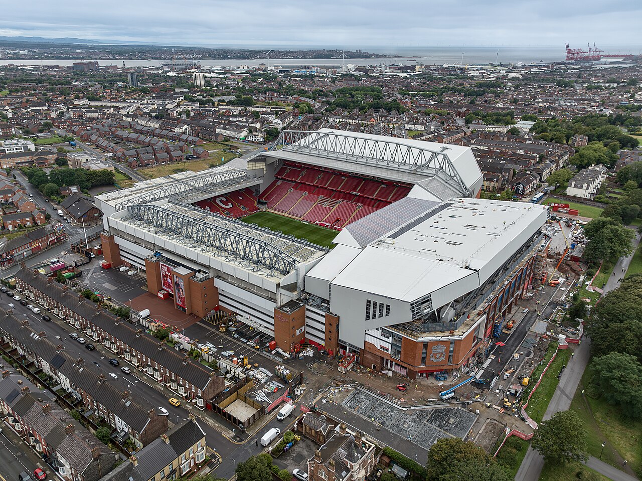 Anfield'da Manchester City'ye 'hilekar' tepkisi