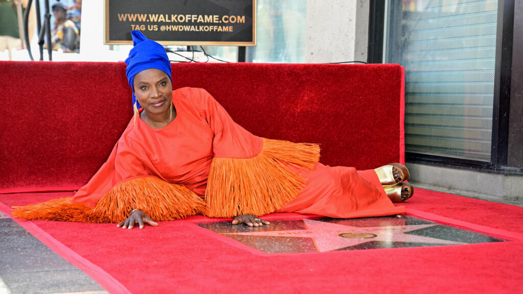 Angelique Kidjo, Hollywood Bulvarı'nda yıldız alan ilk Siyah Afrikalı oldu