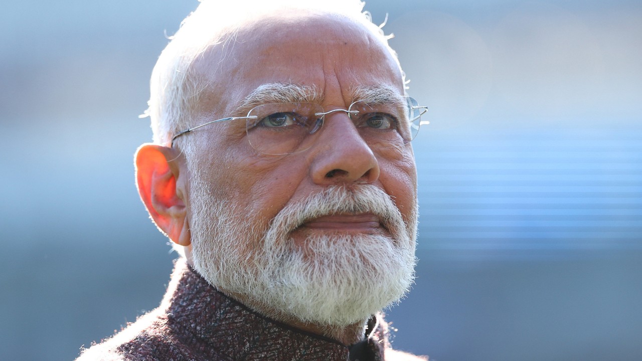 Anket: Hintlilerin Çoğu Modi'yi Sınav Skandallarında Başarısız Buluyor