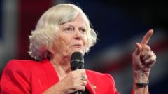 Ann Widdecombe için kamuya açık anma töreni düzenlenecek