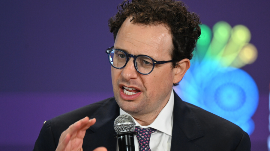 Anthropic CEO'sundan Yapay Zeka Çağrısı: Gelişim Yavaşlasın