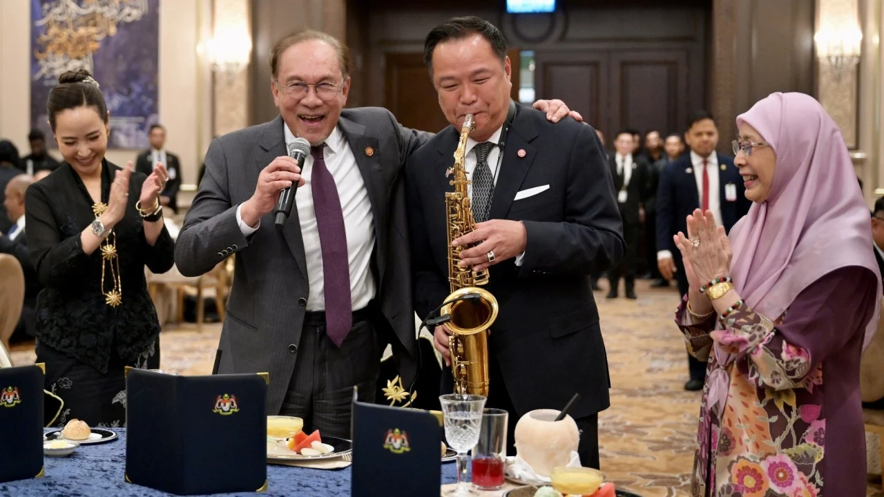Anwar ve Anutin'den Diplomatik Saksafon: Malezya-Tayland Gerilimi Sürüyor