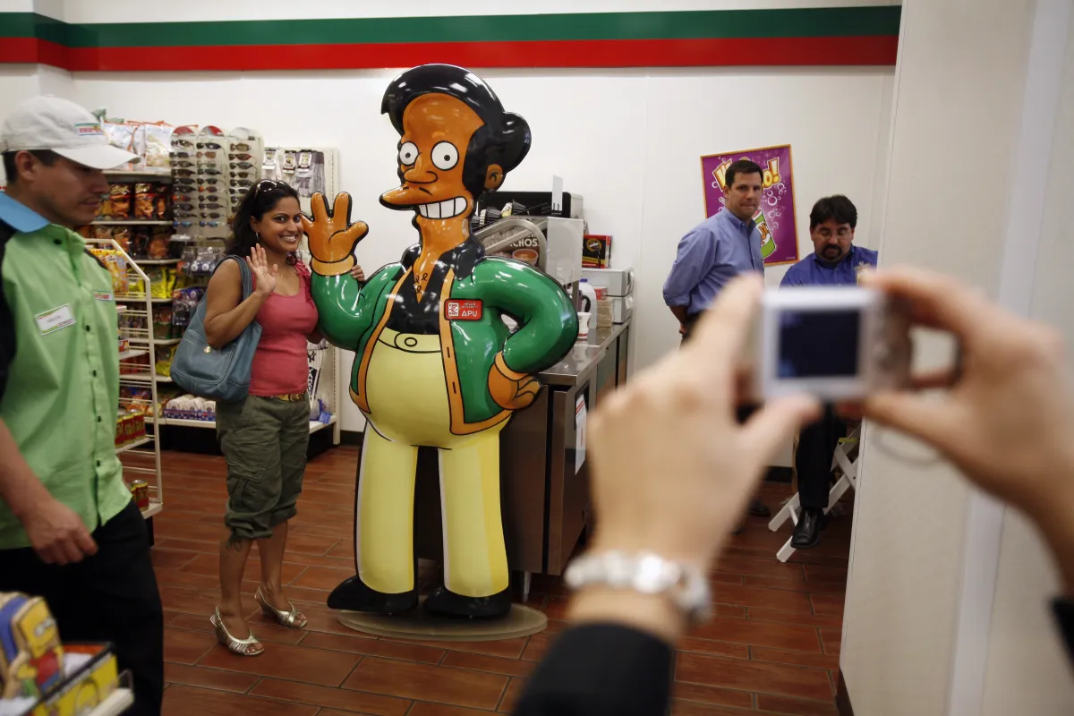 Apu, 2016'dan Bu Yana İlk Kez Simpsonlar Sosyal Medyasında